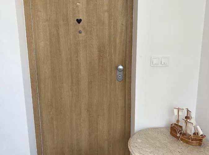 Sven Apartment *