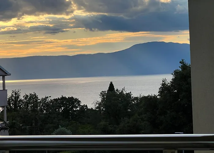 Sven * Малинска